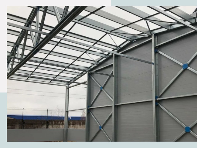 Каркасные ангары от СтальСтрой-Кмв по цене от 618 руб.